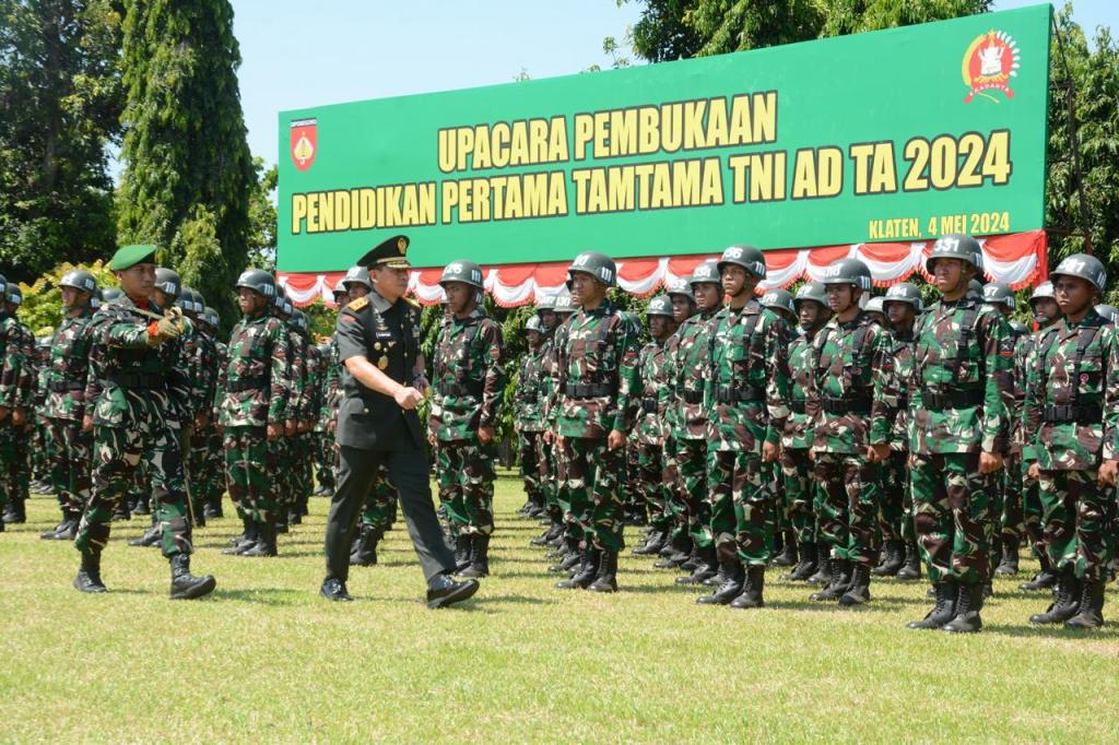 Pangdam IV/Diponegoro Buka Prodi Dikmata TNI AD Kodam IV/Diponegoro TA&nbsp;2024