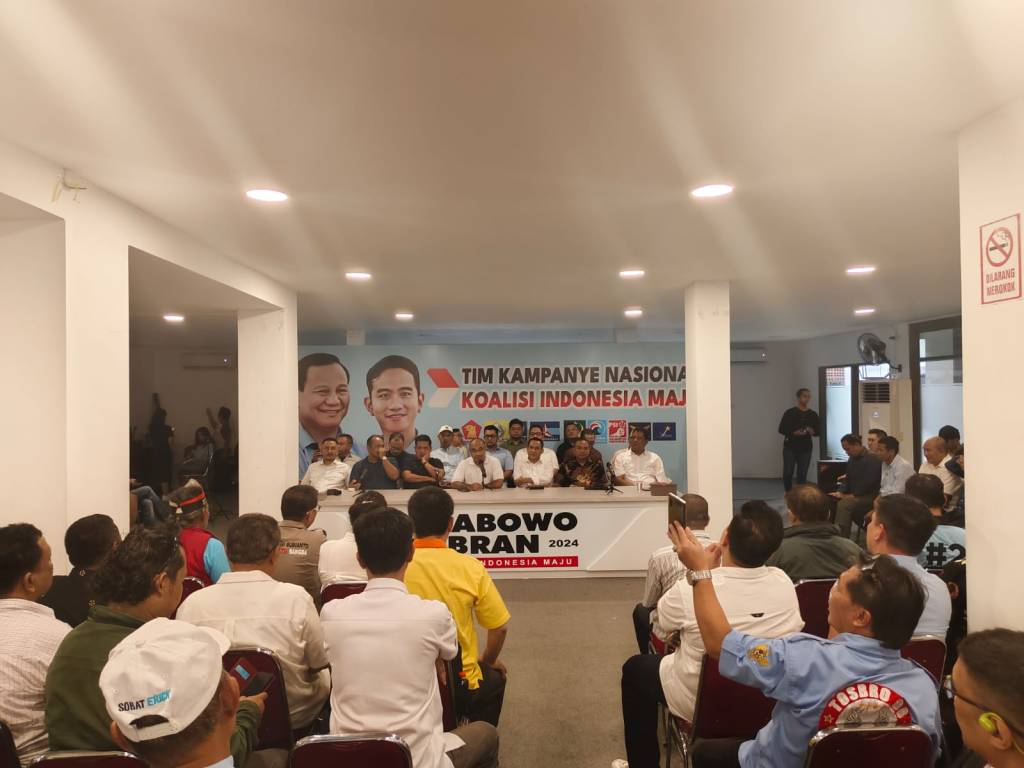 TKN Prabowo-Gibran Mengadakan Ramah Tamah di Sekber Relawan Prabowo-Gibran di&nbsp;Slipi