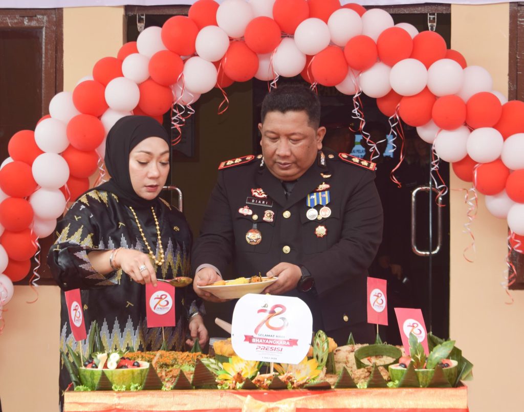 Pemotongan Tumpeng, Syukuran Polres Padang Lawas dalam HUT Bhayangkara&nbsp;ke-78
