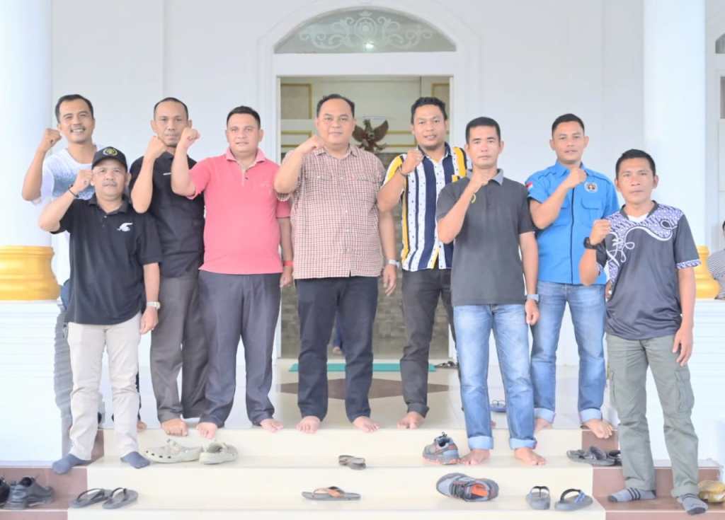 Silaturahmi Hangat PWI Simeulue dengan Pj Bupati Teuku Reza Fahlevi