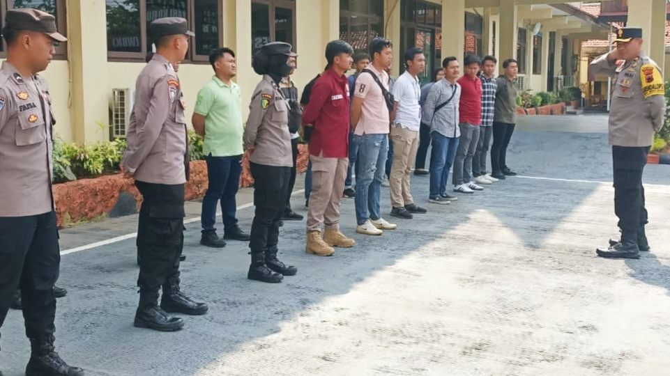 Polres Brebes Terjunkan 30 Personil Satgas Walpri Pasangan Calon Bupati dan Wakil Bupati di Pilkada&nbsp;2024