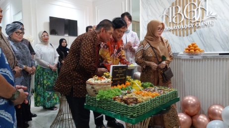 Luncurkan Abga Klinik, Dokter Dermatologi Layani Masyarakat Agar Kulit Tetap Sehat dan Cantik