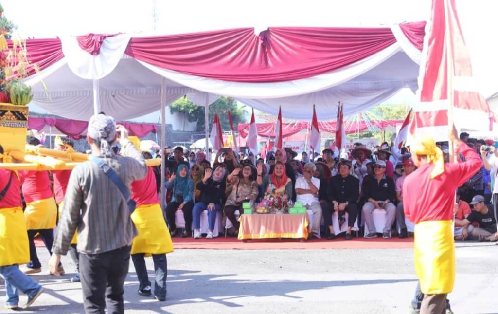 Mbak Ita Sebut Gebyar 10 Program Pokok PKK Jadi Simbol Keguyuban&nbsp;Warga